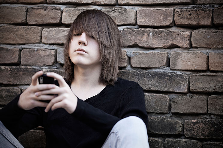 Top Apps That Help Parents Prevent Teen Drug Abuse