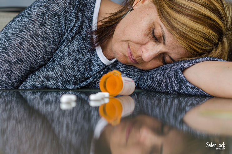 Can a Medicine Box Curb Prescription Drug Abuse?